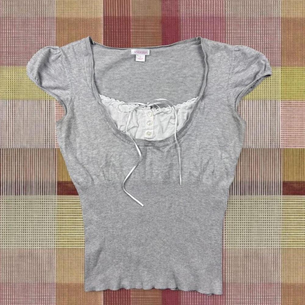 Vintage 2000’s Gray Coquette Ribbed Knit Top